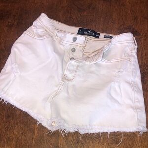 Hollister‎ white denim size 3 ultra high rise mom shorts